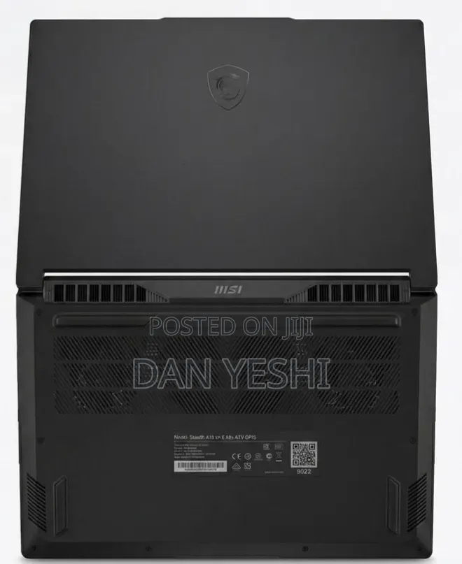 New Laptop MSI Stealth 16 AI Studio 32GB AMD Ryzen 9 SSD 1T