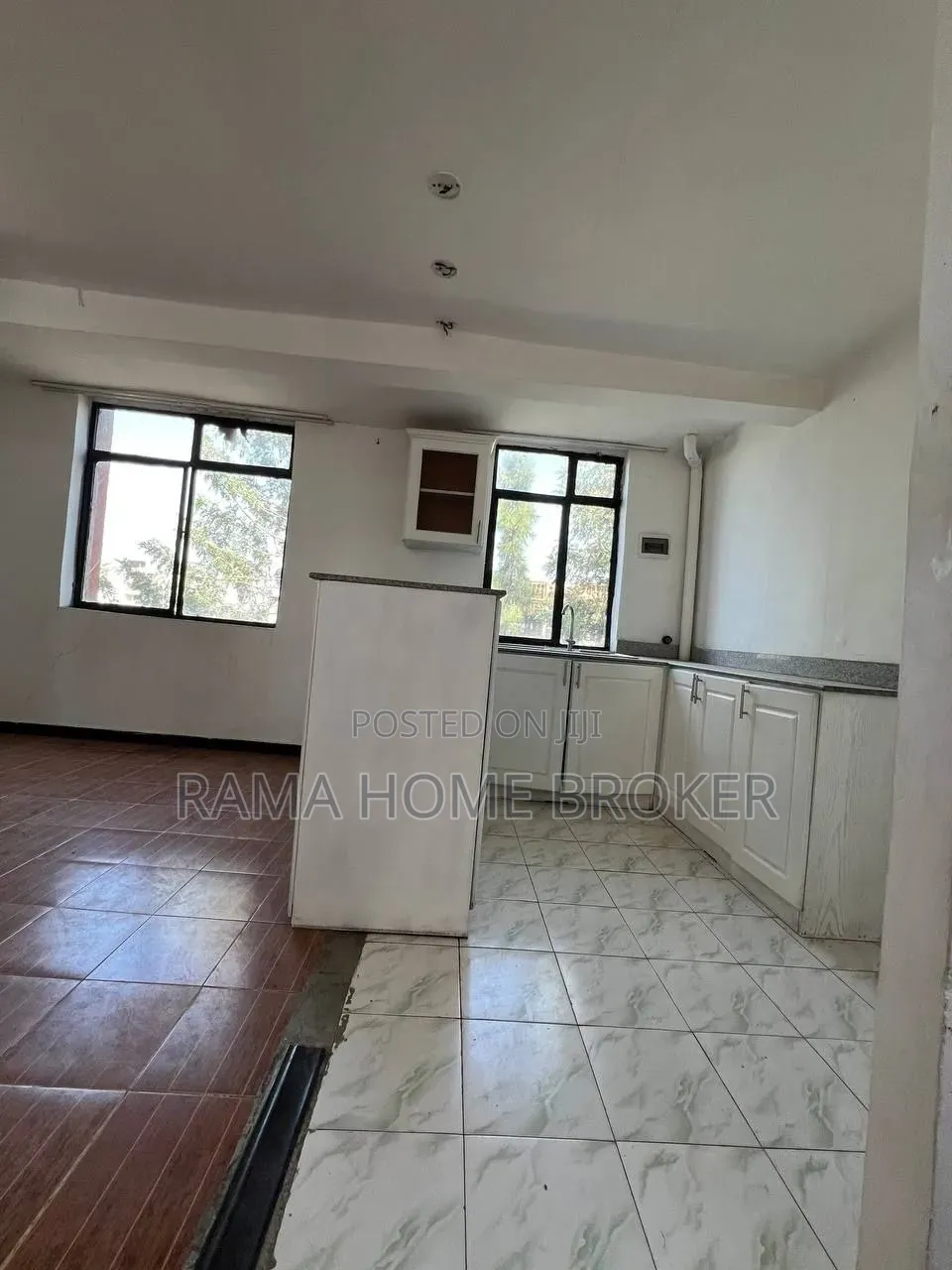 Furnished 1bdrm Condo in ቦሌ አራብሳ ኮንዶሚኒየም, Yeka for sale