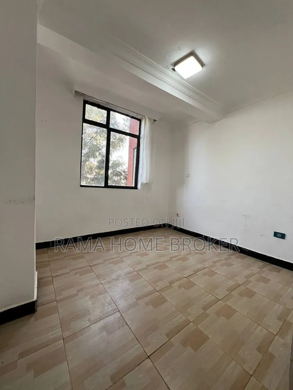 Furnished 1bdrm Condo in ቦሌ አራብሳ ኮንዶሚኒየም, Yeka for sale