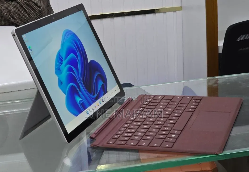 Laptop Microsoft Surface Pro 6 8GB Intel Core i5 SSD 128GB