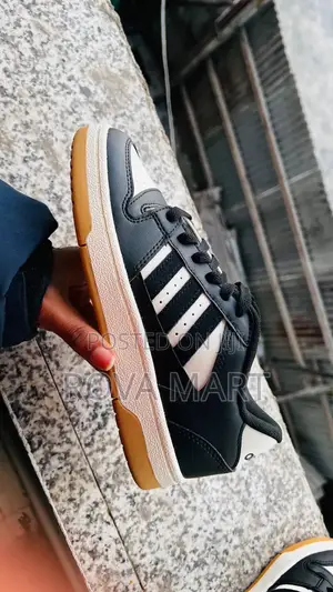 Adidas Casual Sneakers Size 36