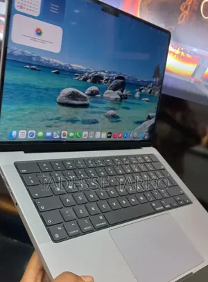 New Laptop Apple MacBook Pro 2021 M1 16GB Apple M1 Pro SSD 512GB
