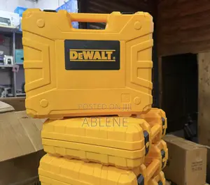 Dewalt Rechargeable Drill 21volt With Full Accessories