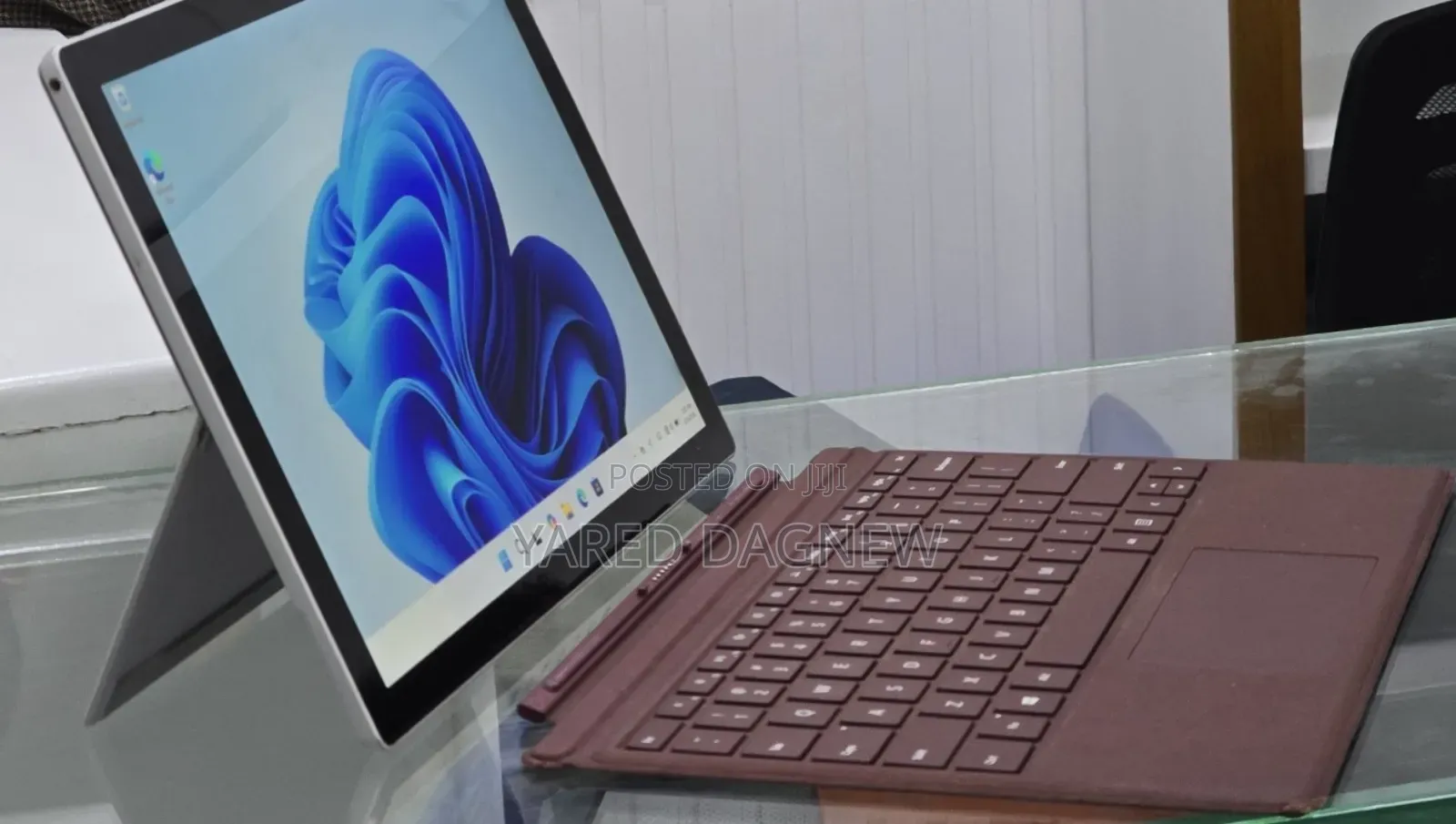 New Laptop Microsoft Surface Pro 6 8GB Intel Core i5 SSD 128GB