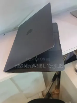 New Laptop Apple MacBook Air 2020 M1 8GB Apple M1 SSD 256GB