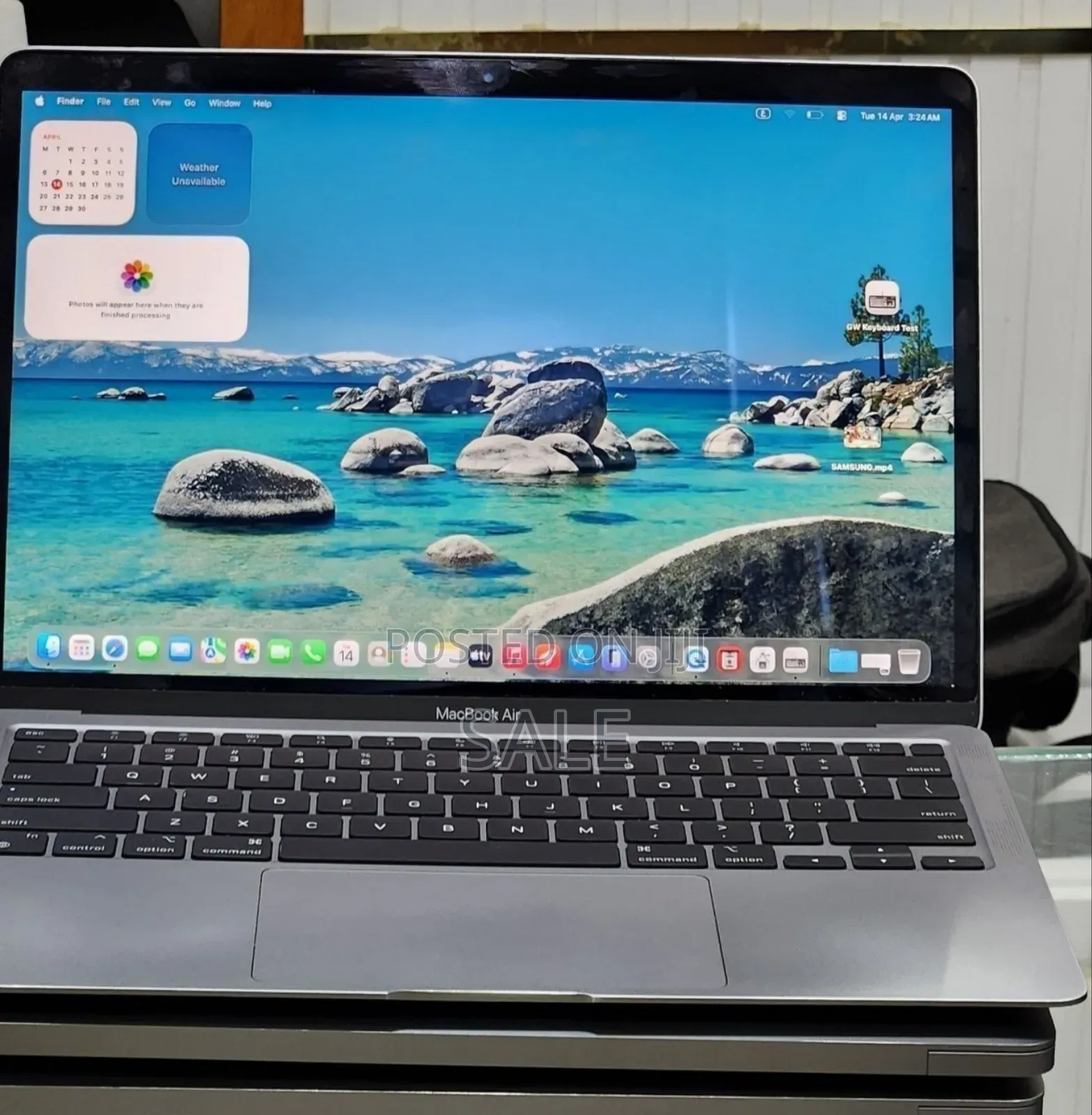 New Laptop Apple MacBook Air 2020 M1 8GB Apple M1 SSD 256GB