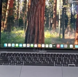 New Laptop Apple MacBook Air 2020 M1 8GB Apple M1 SSD 256GB