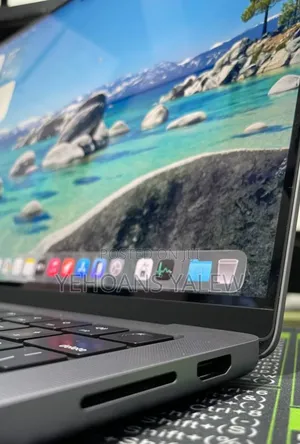 New Laptop Apple MacBook Pro 2023 M3 Pro 14-inch 8GB Apple M3 SSD 512GB