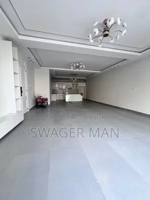Furnished 7bdrm Townhouse/Terrace in Ayatkompaund, Yeka for sale