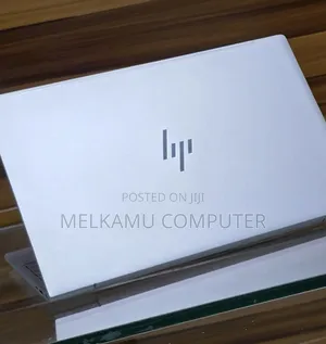 New Laptop HP Envy 14 8GB Intel Core i5 SSD 256GB