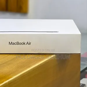 New Laptop Apple MacBook Air 2026 M5 13-inch 16GB Apple M5 SSD 512GB