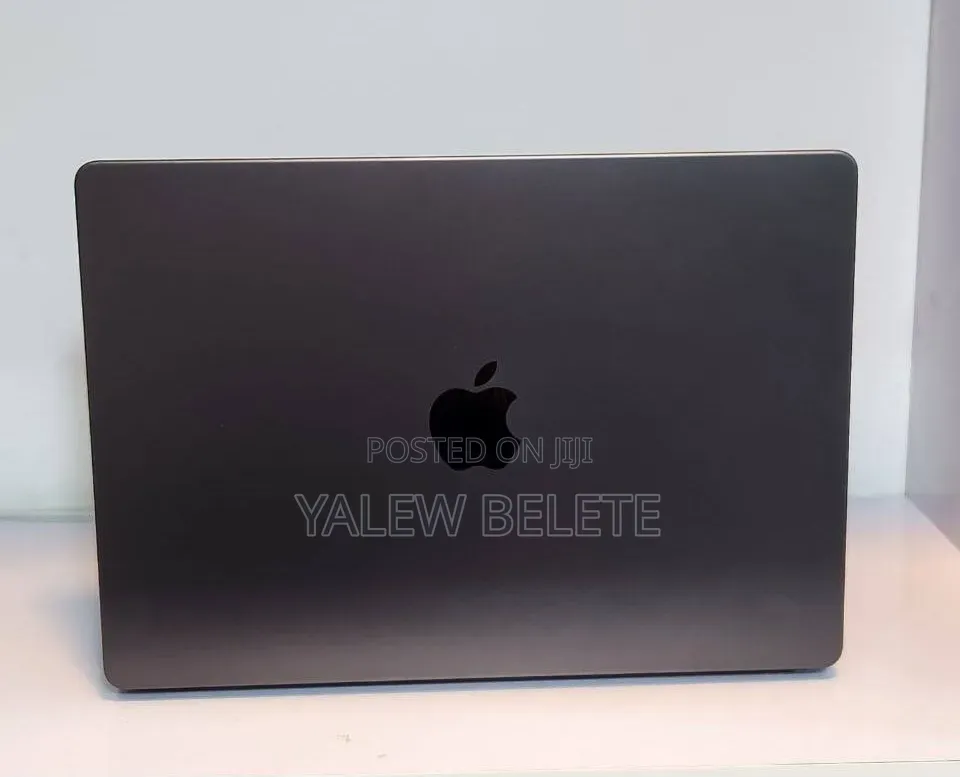 New Laptop Apple MacBook Pro 16GB Apple M5 Pro SSD 1T