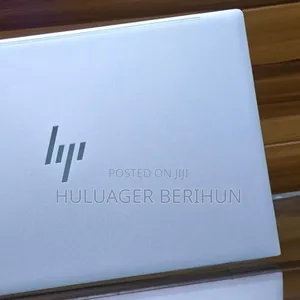 New Laptop HP Envy 14 8GB Intel Core i5 SSD 256GB