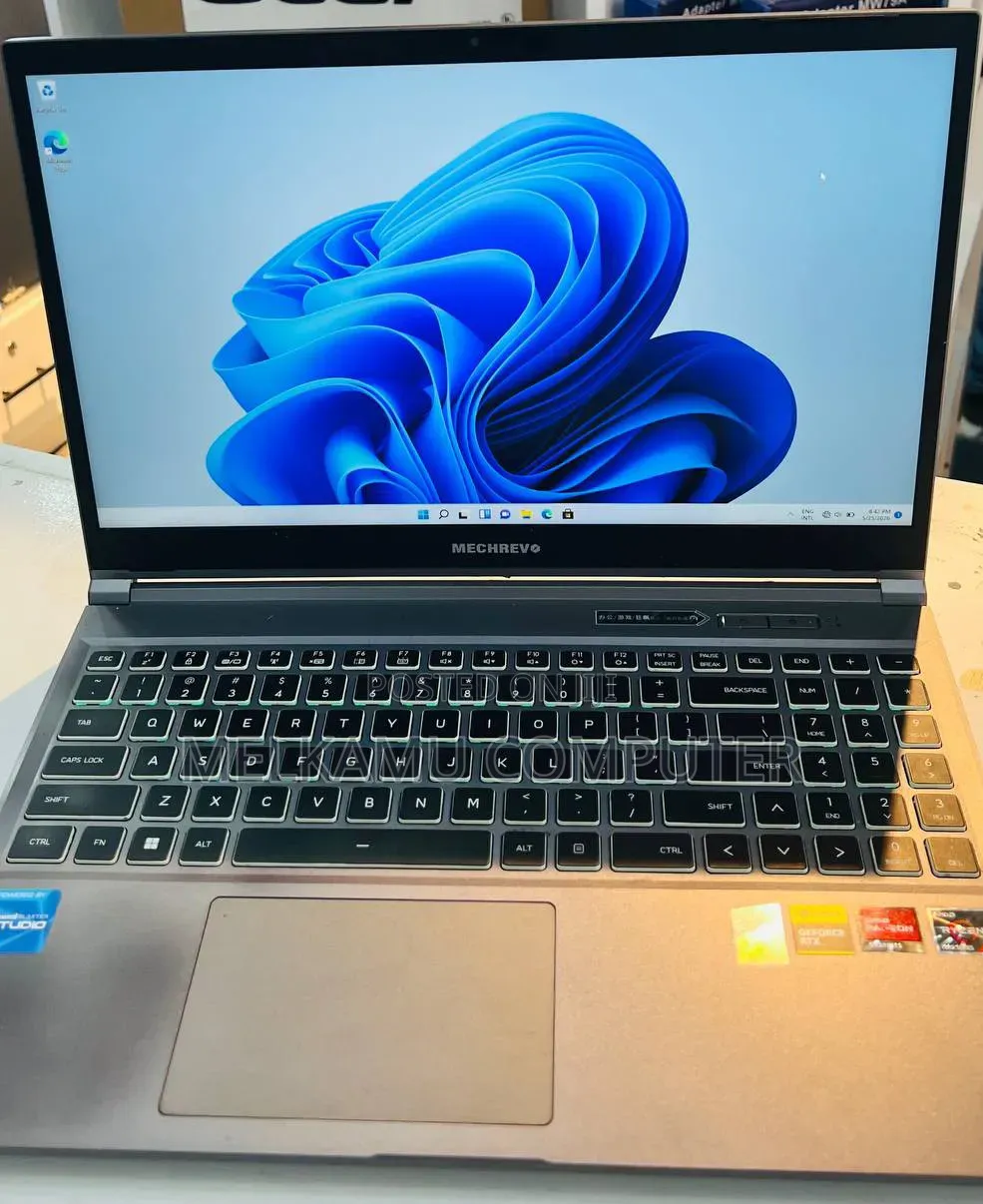 New Laptop Medion Akoya E7419 16GB AMD Ryzen 7 SSD 512GB