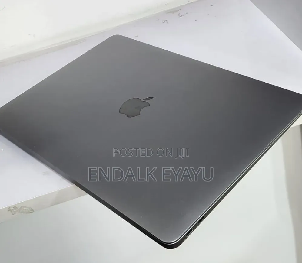 New Laptop Apple MacBook Air 2020 M1 8GB Apple M1 SSD 256GB
