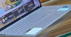 New Laptop HP Envy X360 8GB Intel Core i5 SSD 512GB