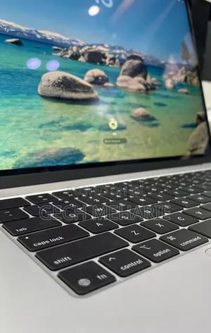 New Laptop Apple MacBook Air 2025 M4 15-inch 24GB Apple M4 SSD 512GB