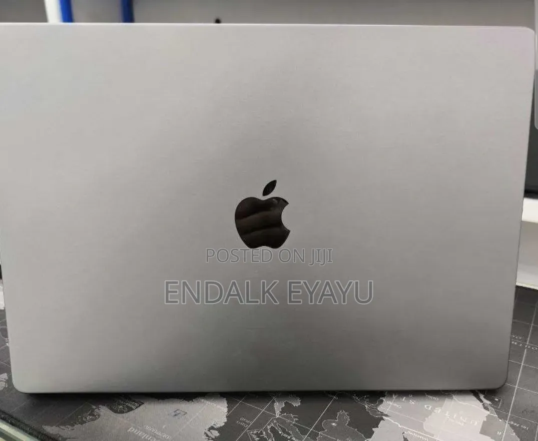New Laptop Apple MacBook Pro M1 32GB Apple M1 Max SSD 1T