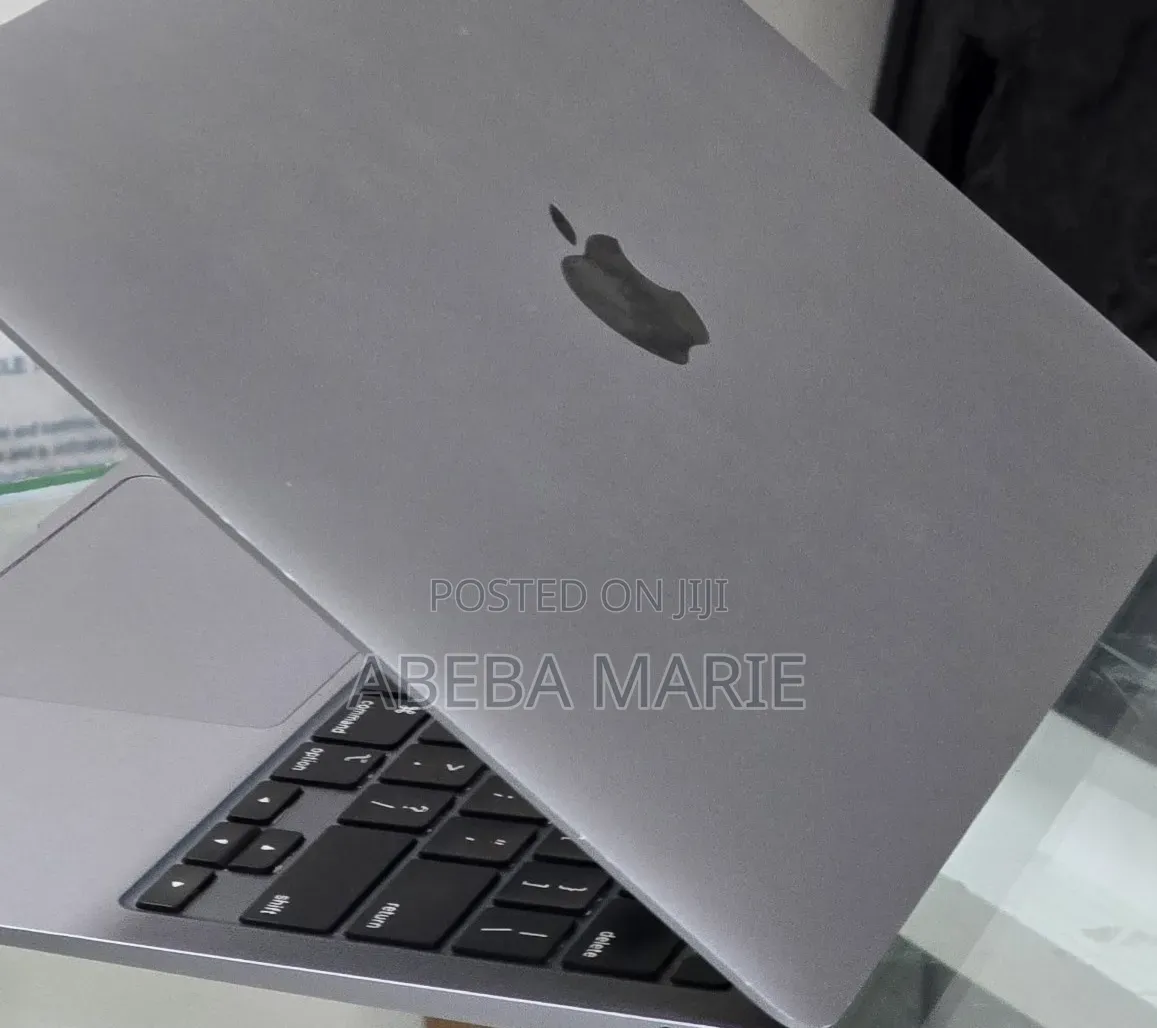 New Laptop Apple MacBook Air 2020 M1 8GB Apple M1 SSD 256GB