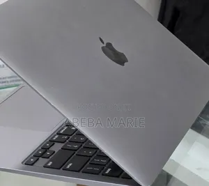 New Laptop Apple MacBook Air 2020 M1 8GB Apple M1 SSD 256GB