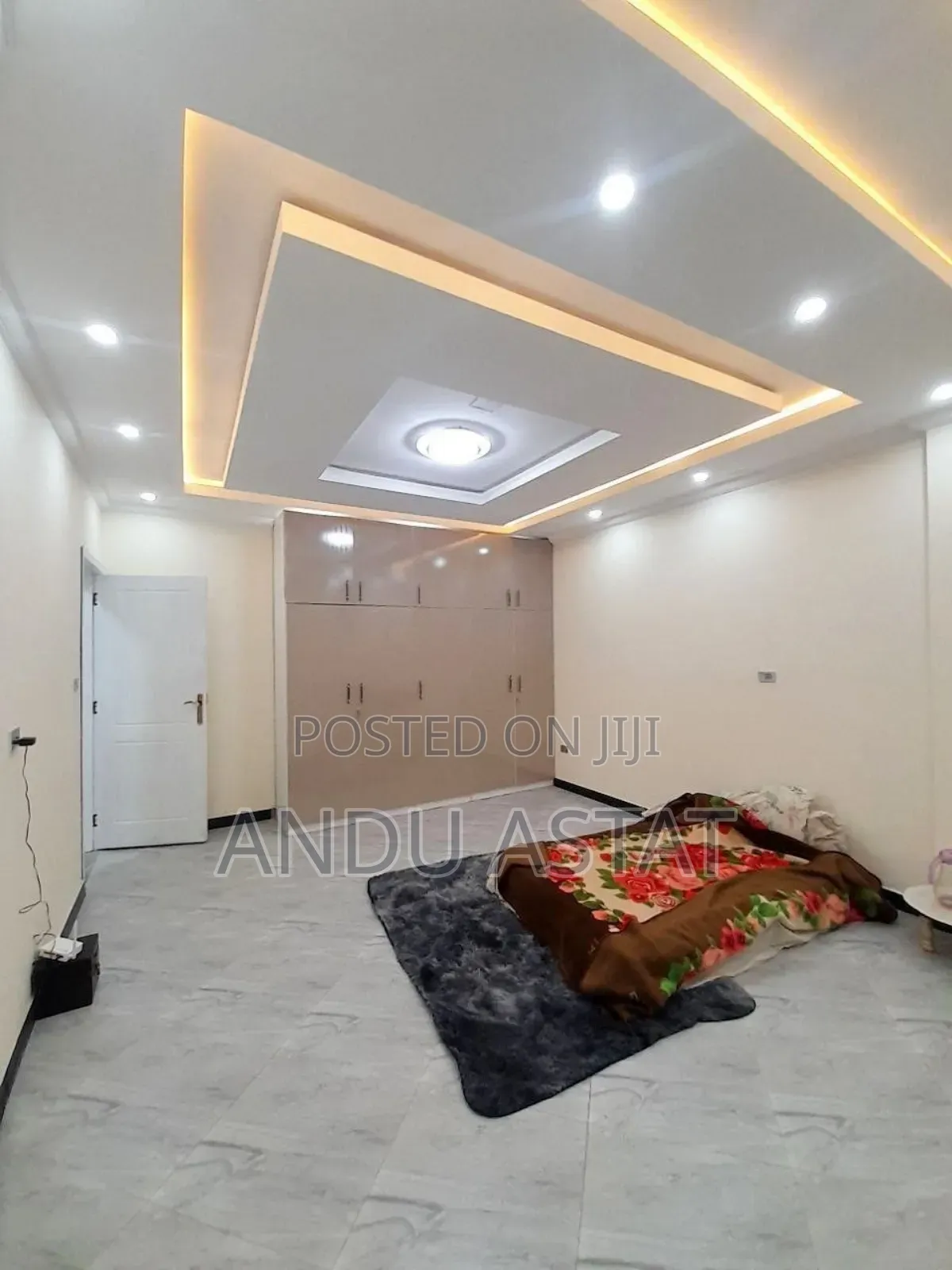 Furnished 9bdrm House in Apartment, Yeka for sale