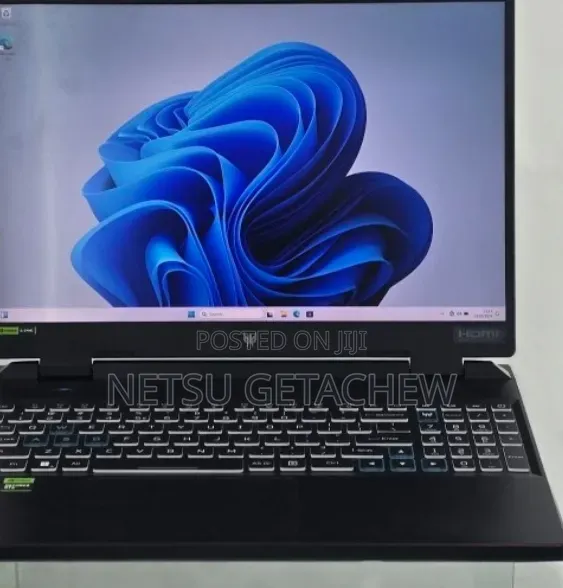 New Laptop Acer Predator Helios 300 16GB Intel Core i9 SSD 1T