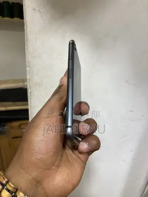 Apple iPhone 8 64 GB Black