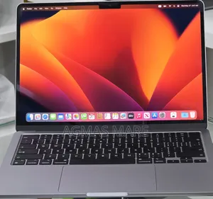 New Laptop Apple MacBook Air 2022 M2 8GB Apple M2 SSD 512GB