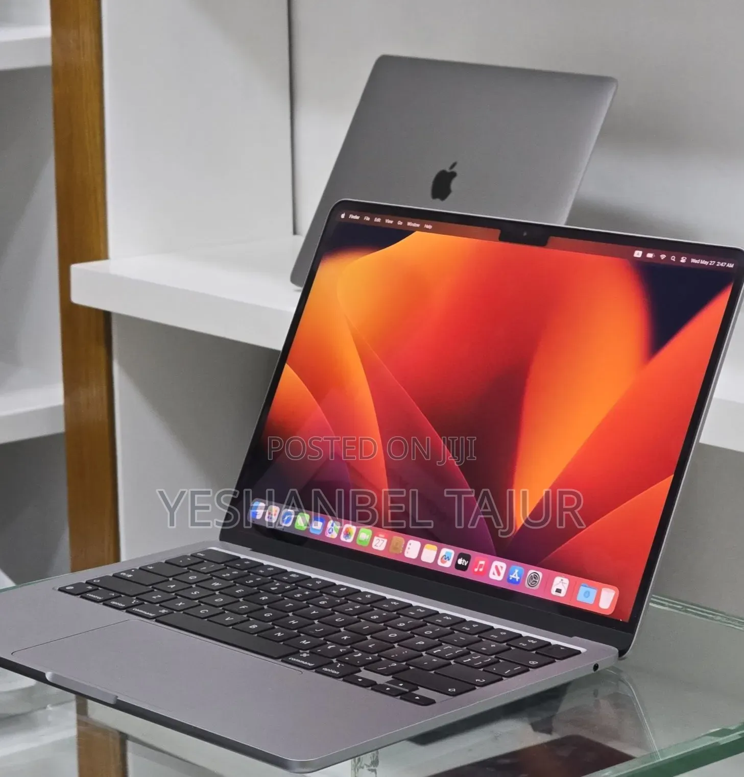 New Laptop Apple MacBook Air 2022 M2 8GB Intel Core M2 SSD 256GB