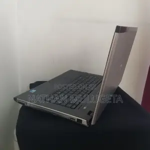 Laptop Dell Vostro 3500 4GB Intel Core i3 HDD+SSD 256GB
