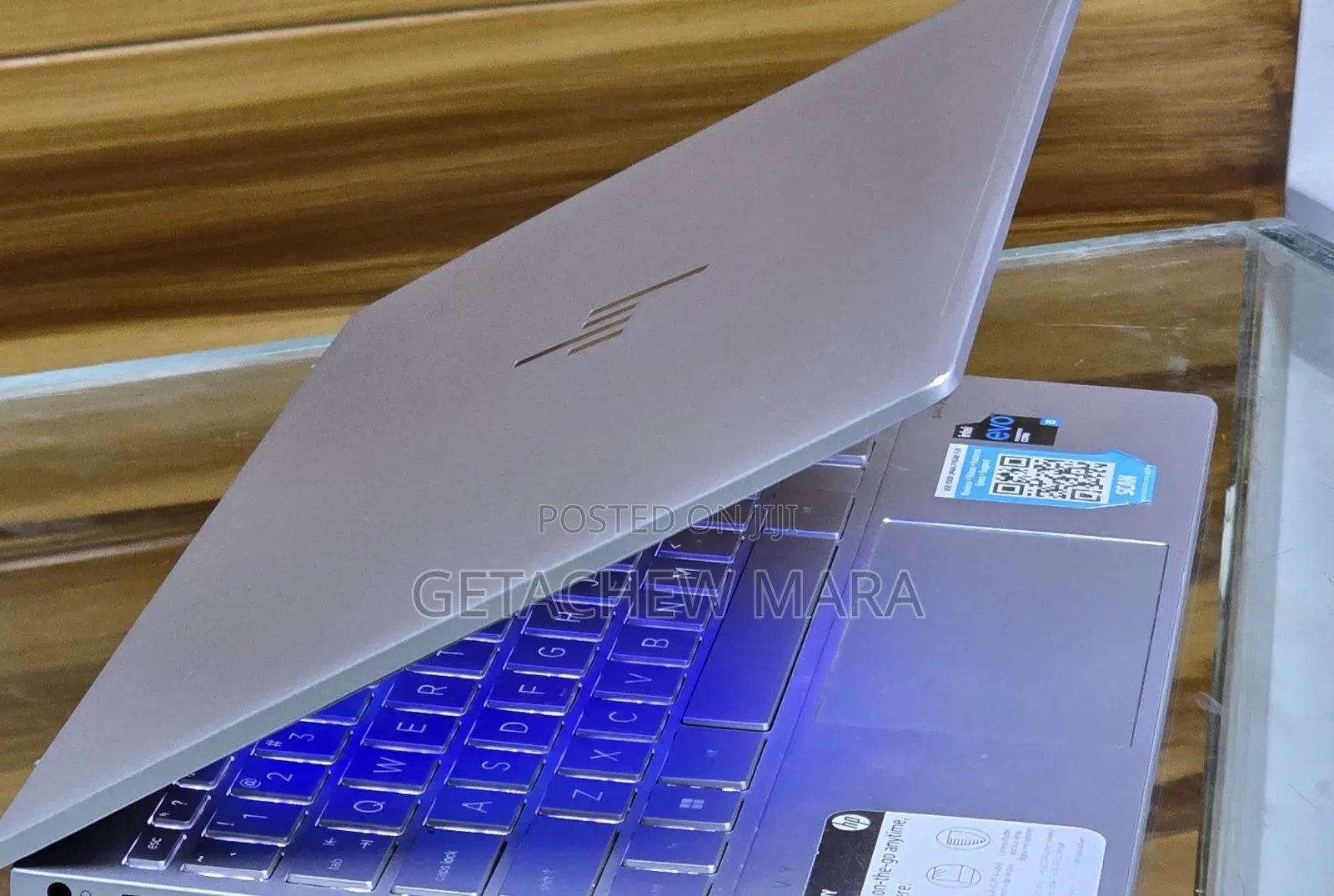 New Laptop HP Envy X360 8GB Intel Core i5 SSD 256GB
