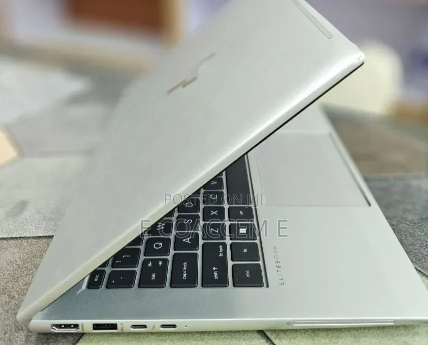 New Laptop HP EliteBook 840 G10 16GB Intel Core i5 SSD 512GB