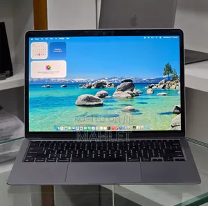 New Laptop Apple MacBook Air 2022 M2 8GB Intel Core i7 SSD 256GB