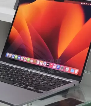 New Laptop Apple MacBook Air 2022 M2 8GB Apple M2 SSD 256GB