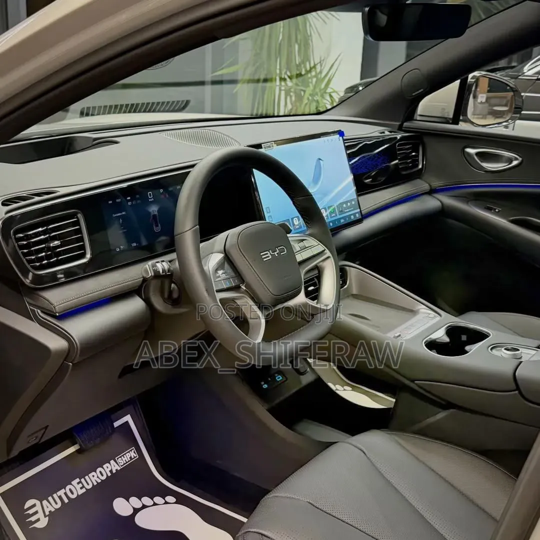 New BYD Sealion 06 EV 2025 Off white