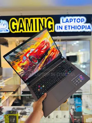 New Laptop MSI Vector GP68 HX 13V 16GB Intel Core i9 SSD 1T