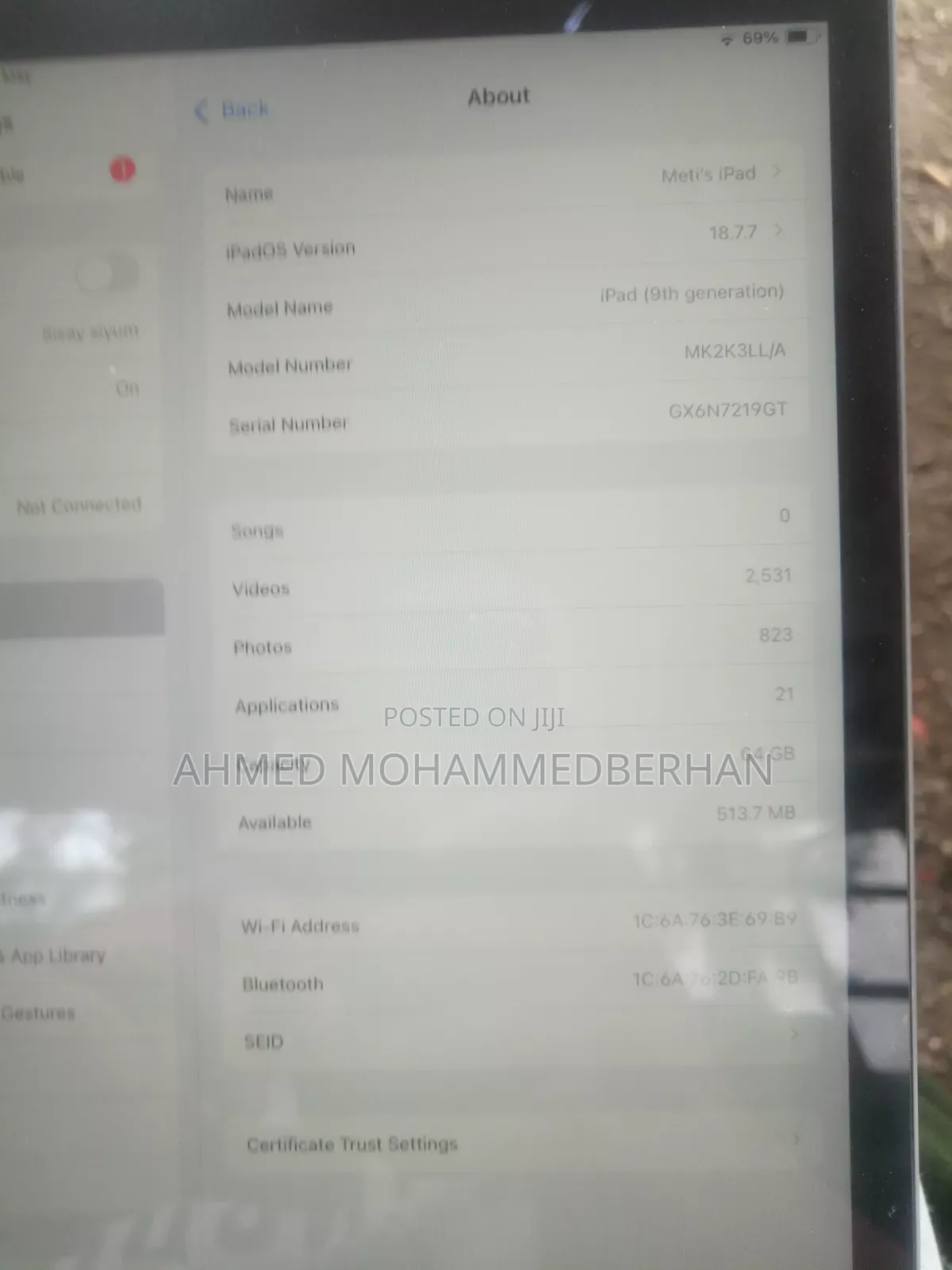 Apple iPad 9.7 64 GB Gray