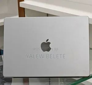 New Laptop Apple MacBook Pro 8GB Apple M3 Pro SSD 512GB