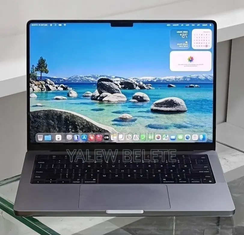 New Laptop Apple MacBook Pro 8GB Apple M3 Pro SSD 512GB