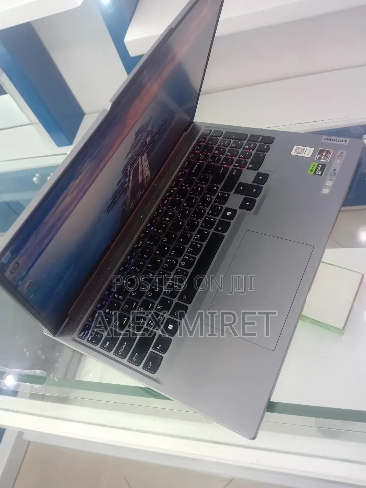 New Laptop Lenovo Legion 5 16GB AMD Ryzen 7 SSD 1T