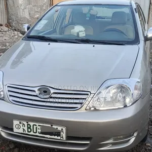 Toyota Corolla 2003 Gold