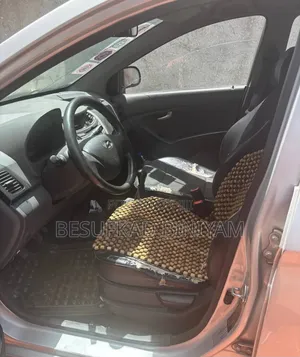 Hyundai Eon 1.0 FWD 2015 Silver