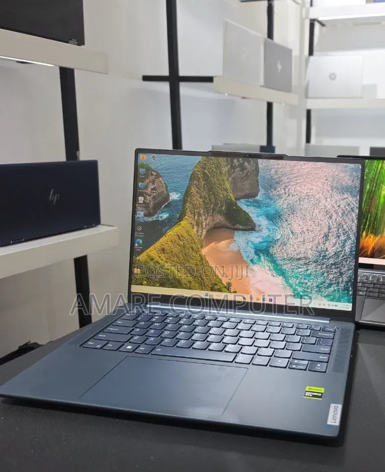 New Laptop Lenovo Yoga 2 32GB AMD Ryzen 7 SSD 512GB