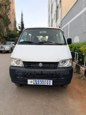 Suzuki Eeco 2025 White