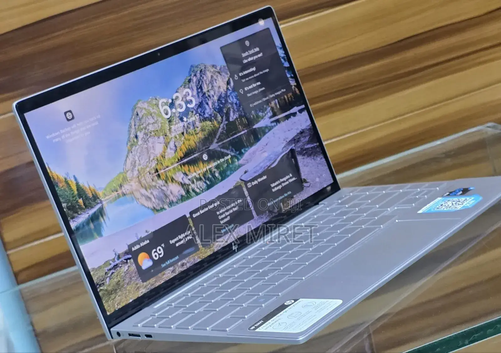 New Laptop HP Envy 14 8GB Intel Core i5 SSD 256GB