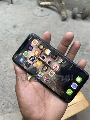 Apple iPhone 11 Pro 64 GB Gray