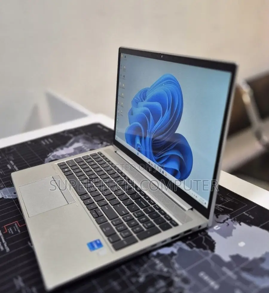 New Laptop HP EliteBook 850 G8 8GB Intel Core i5 SSD 256GB