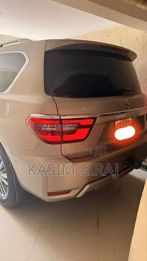 Nissan Patrol 2022 Blue