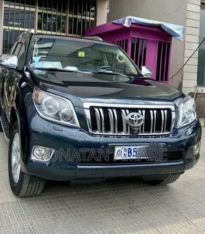 Toyota Land Cruiser Prado 2012 Black