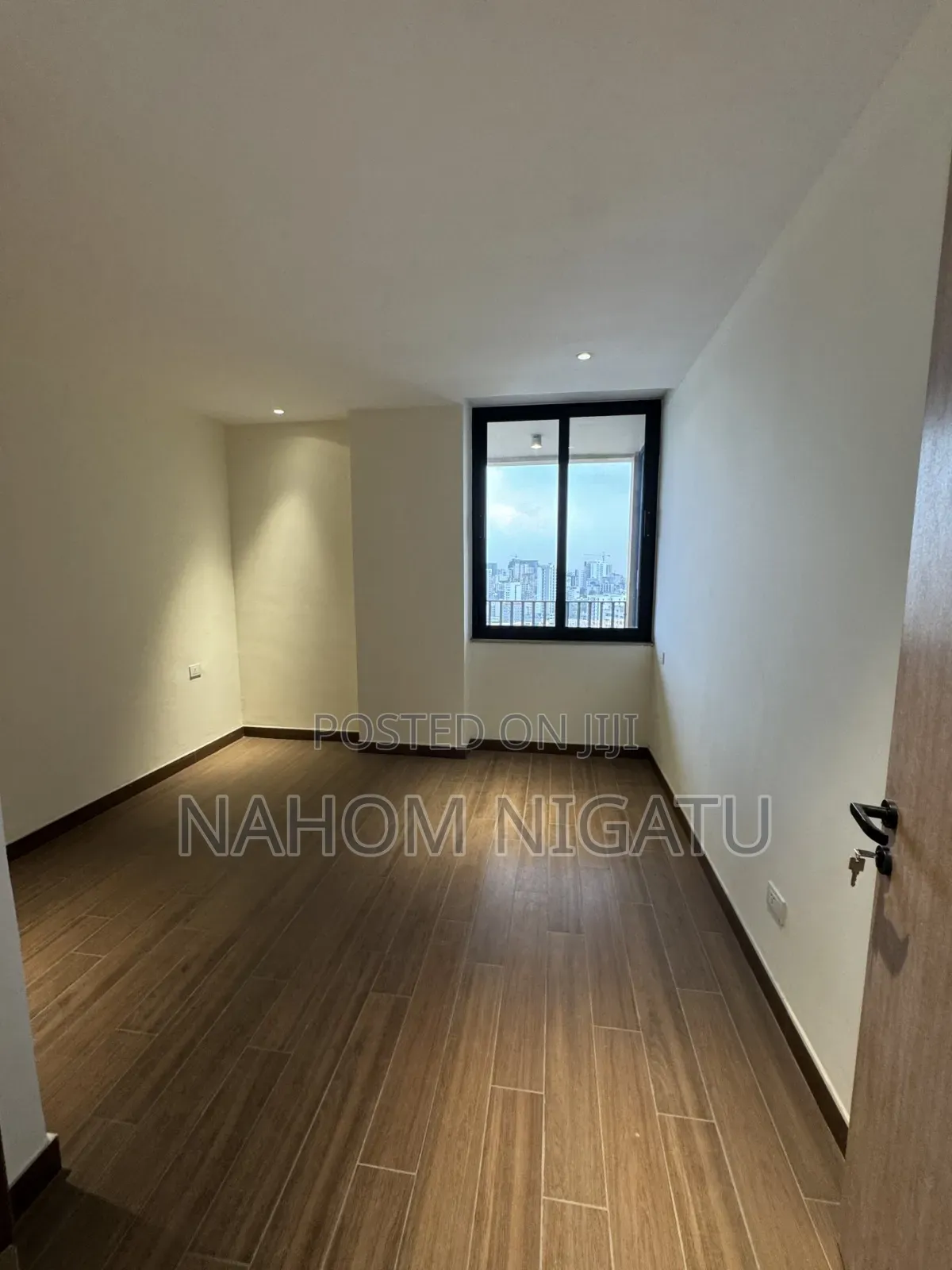 Furnished 3bdrm Apartment in Yeka for sale